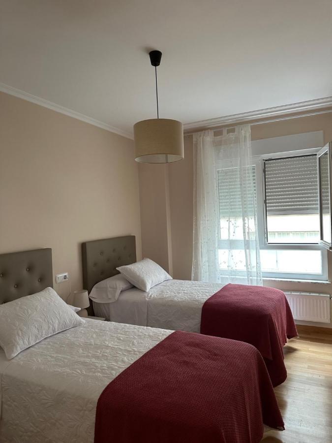Apartamento Carlos III Рибадео Екстериор снимка