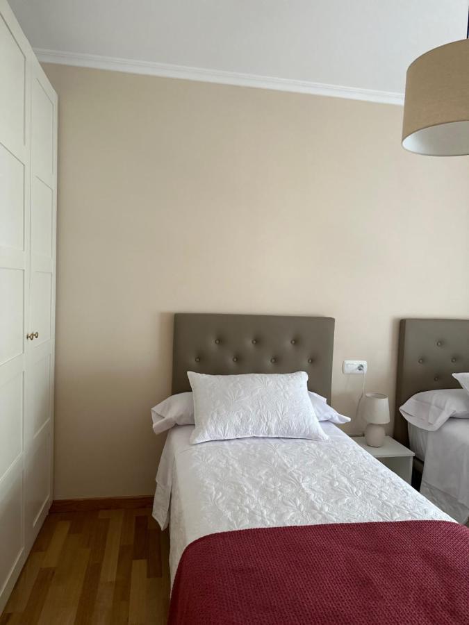 Apartamento Carlos III Рибадео Екстериор снимка