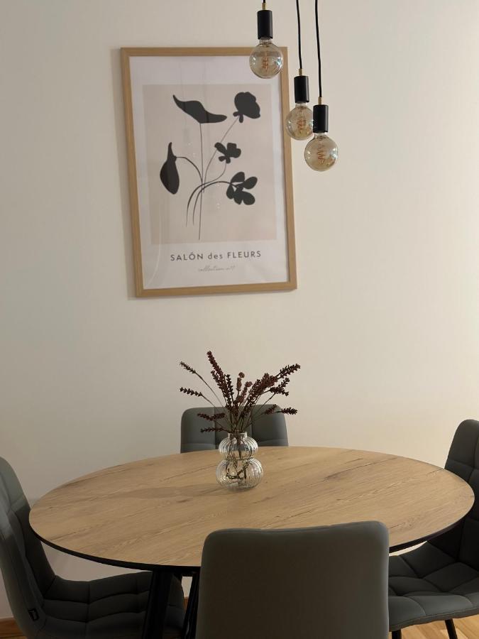 Apartamento Carlos III Рибадео Екстериор снимка